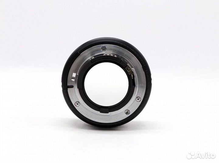 Nikon 85mm f/1.8D AF Nikkor