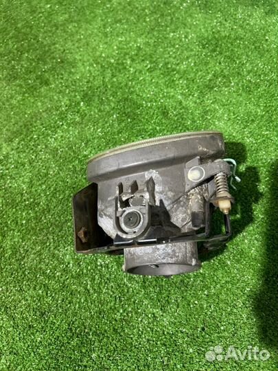 Фара противотуманная левая Subaru Outback SG