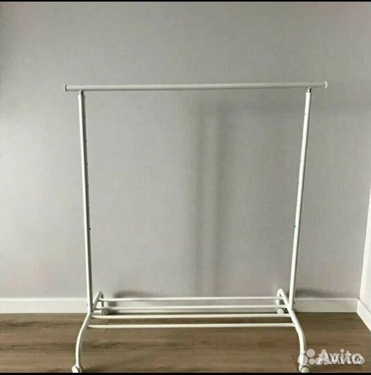 Вешалка IKEA rigga