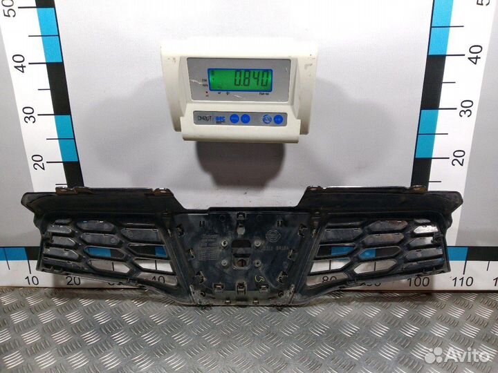 Б/У Решетка радиатора Nissan Qashqai#001