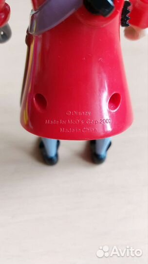Игрушка из макдоналдса, капитан Крюк, 2002
