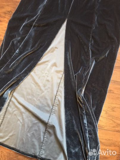 Платье бархатное вечернее