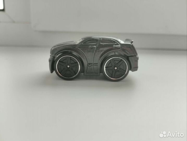 Коллекционная модель машинка 1:64 Hotwheels