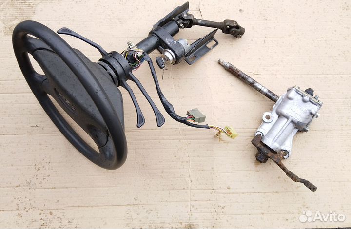 Руль, рулевой вал, редуктор Ваз-2107