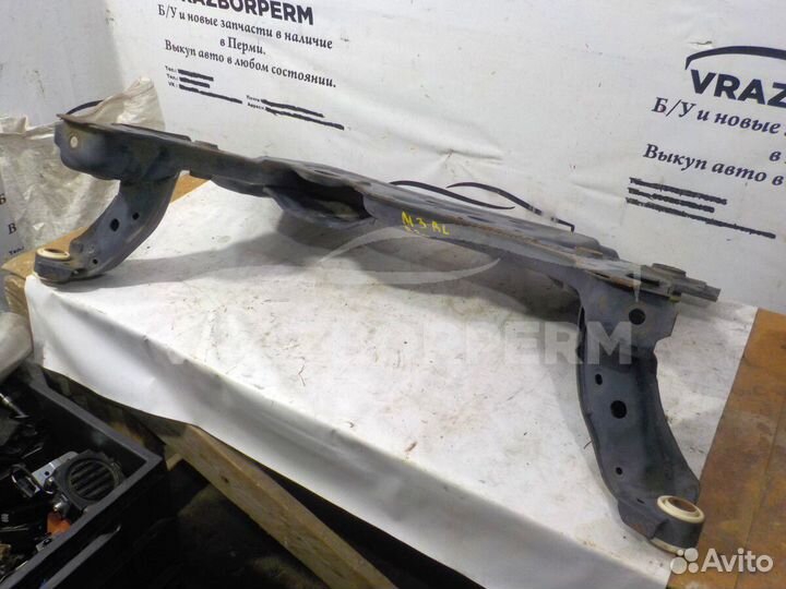 Подрамник передний Mazda 3
