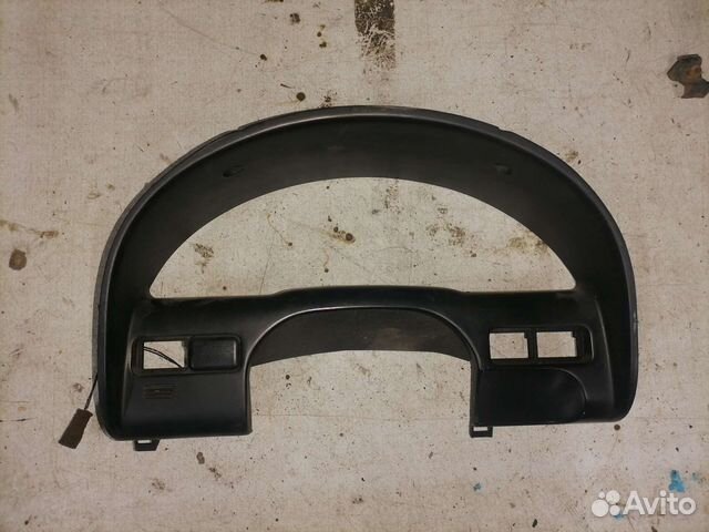 Накладка щитка приборов Nissan Serena 23