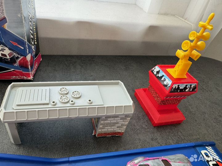 Цена за все машинки