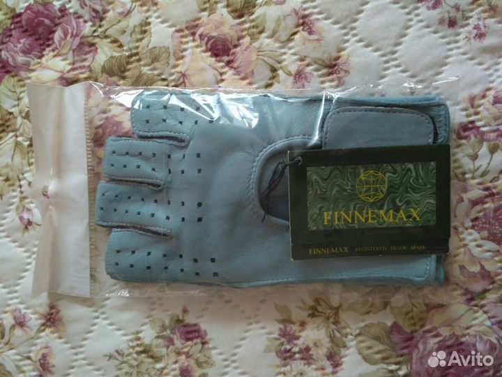 Кожаные перчатки 7