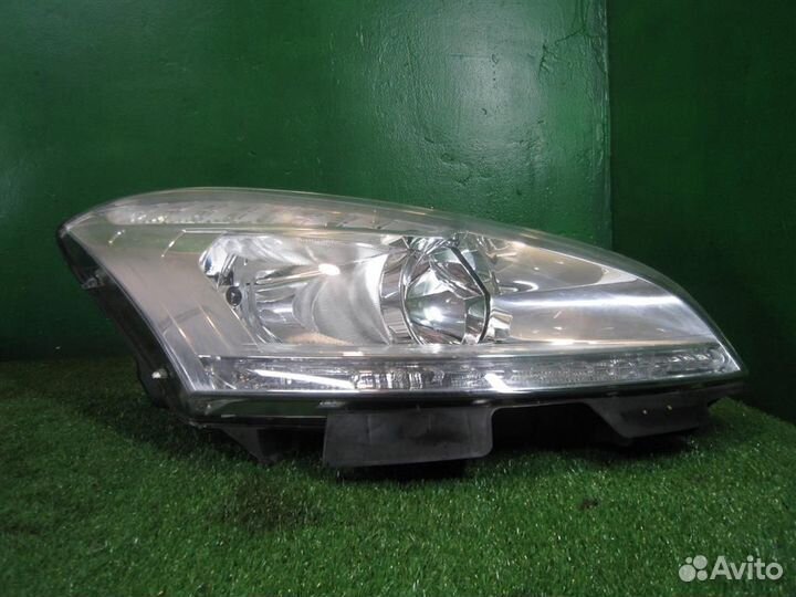 Фара правая Citroen C4 Grand Picasso 2013