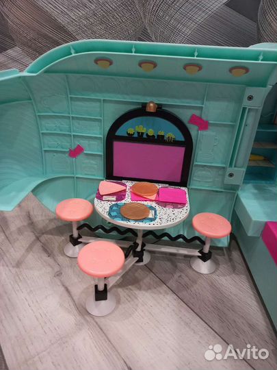 Игрушка автобус