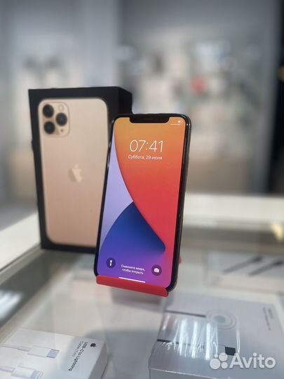 iPhone 11 Pro, 64 ГБ