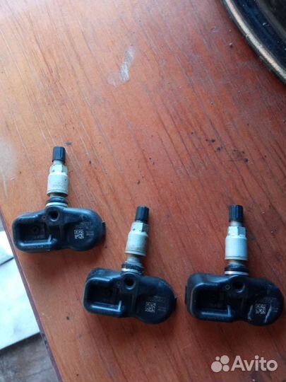 Датчик давления в шинах toyota camry 70