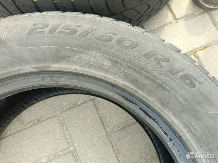 Pirelli Sottozero Winter 240 215/60 R16