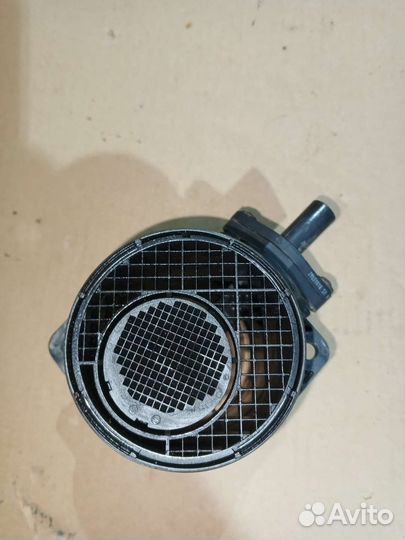 Расходомер Audi a4 2л дизель BLB