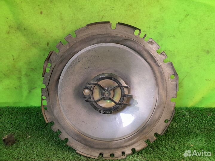 Динамик в авто