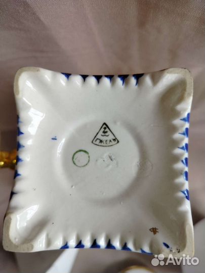 Самовар фарфоровый декоративный. Гжель