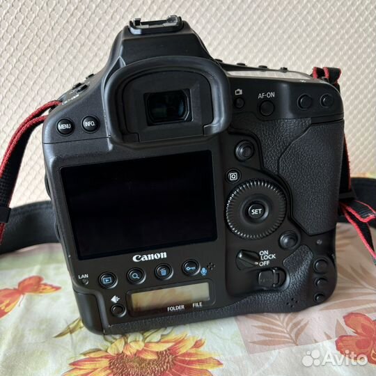 Canon eos 1dx