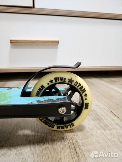 Трюковой самокат новый