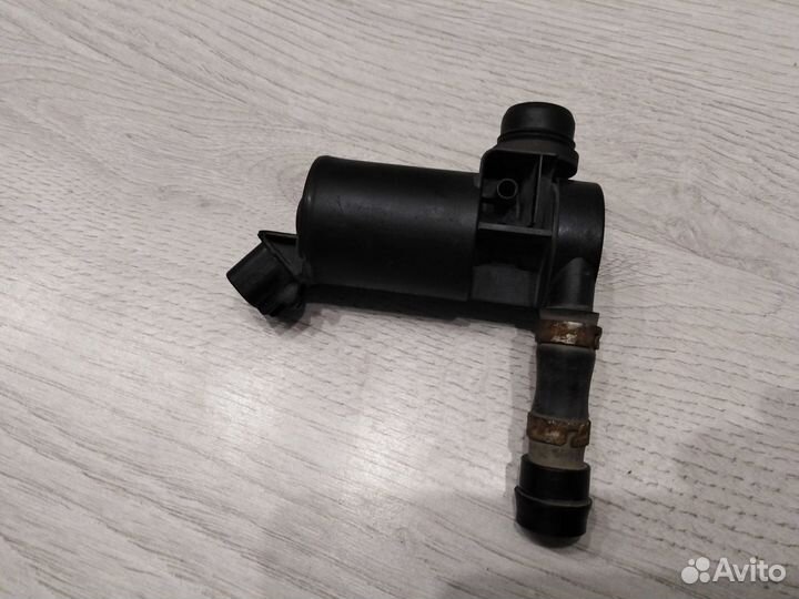 Насос омывателя фар камри 40