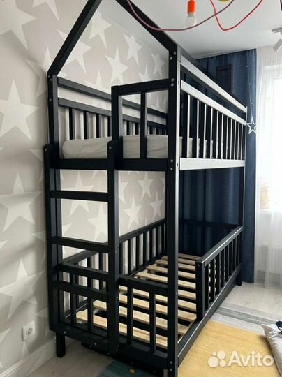 Двухъярусная кровать детская из дерева