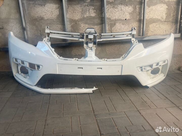 Бампере renault logan 2