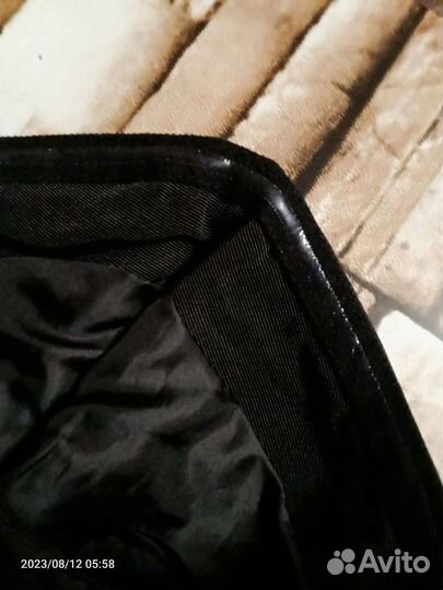 Короткий комбинезон