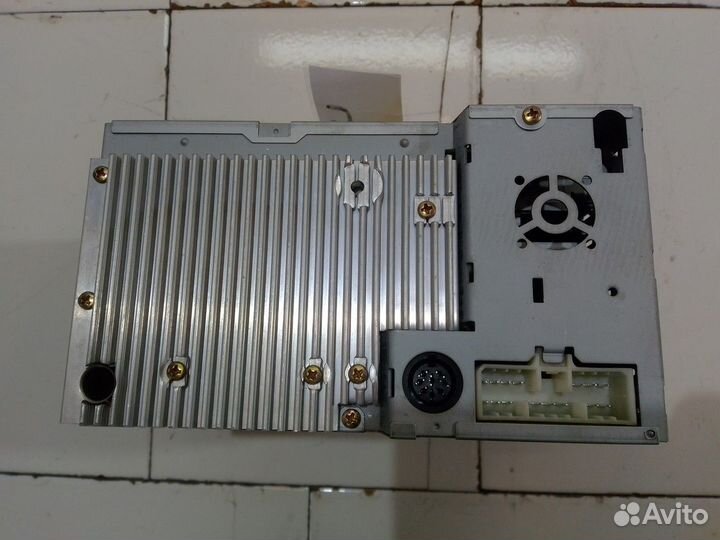 Магнитола (SsangYong Rexton)