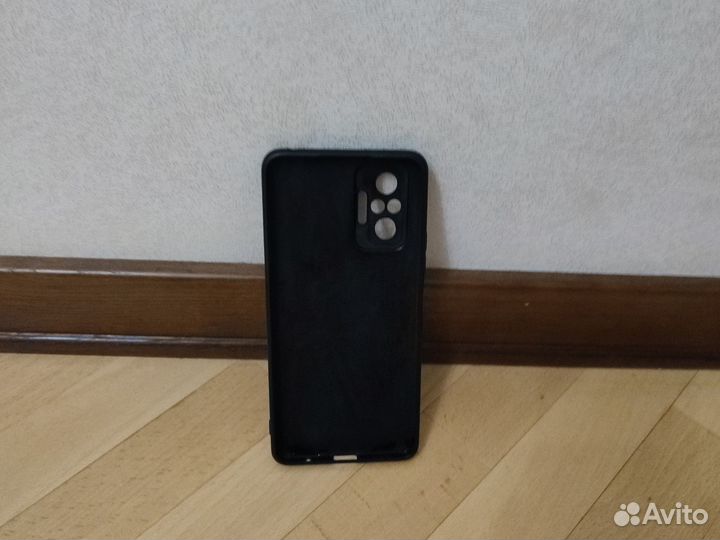 Чехол всё цело