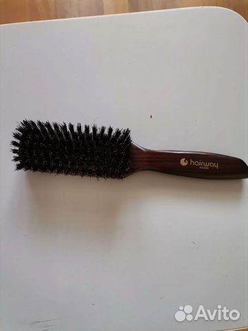 Расческа с натуральной щетиной. Новая