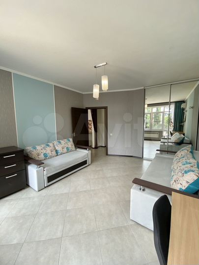 2-к. квартира, 75 м², 2/9 эт.