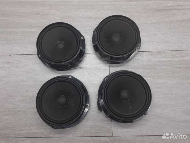 Динамик Skoda Octavia A7