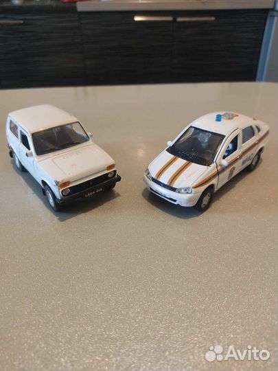 Модели автомобилей 1:32 и 1:43