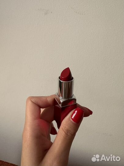 Clinique помада pop reds