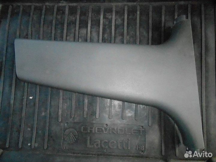 Обшивка стойки средней правой нижняя Lacetti