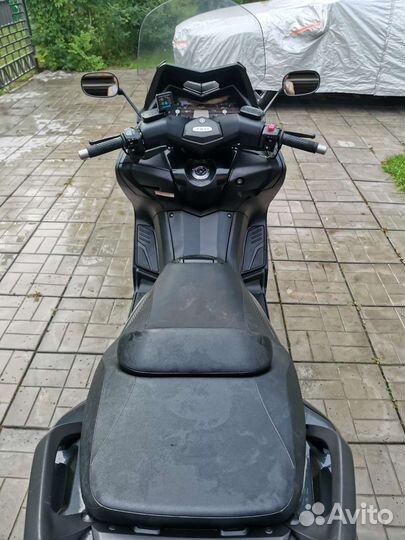 Yamaha T MAX 530