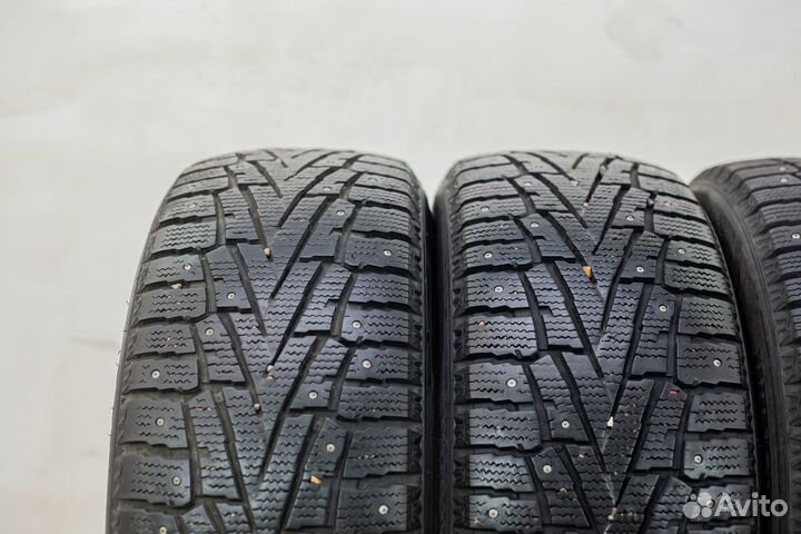 Roadstone Winguard WinSpike SUV 235/55 R18 100T