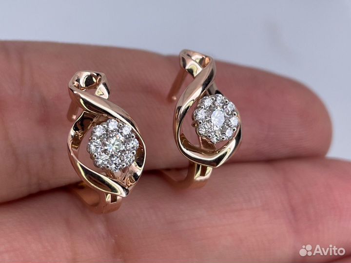 Золотые серьги с бриллиантами 0.44 ct