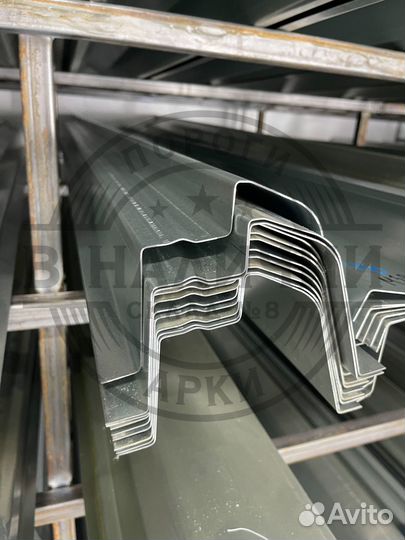 Ремонтный порог правый Mazda 3 BK