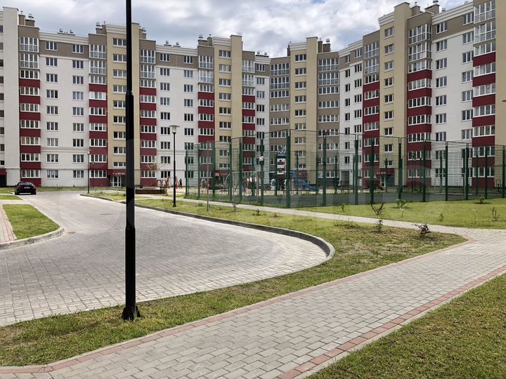 3-к. квартира, 85,2 м², 4/10 эт.