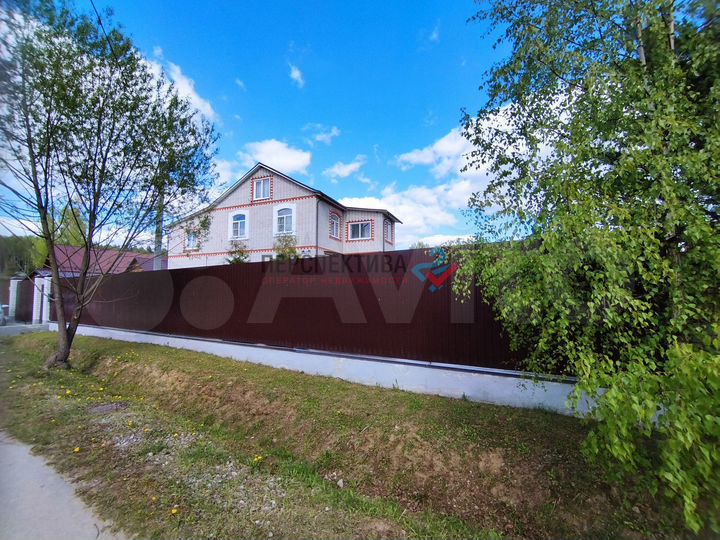 Дом 314 м² на участке 13,2 сот.