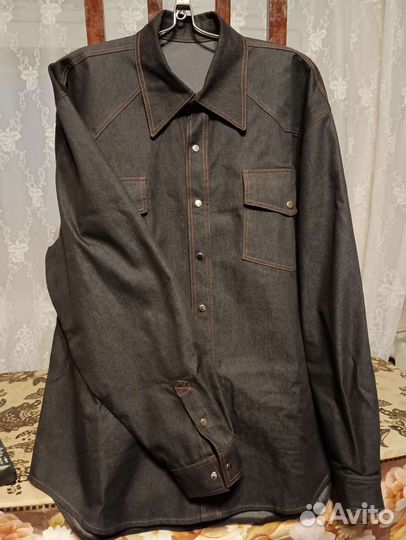 Джинсовая рубашка