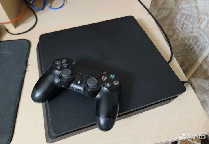 Sony PlayStation 4