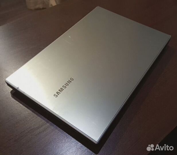 Ноутбук Самсунг