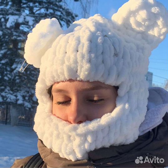 Шапка вязаная с ушками