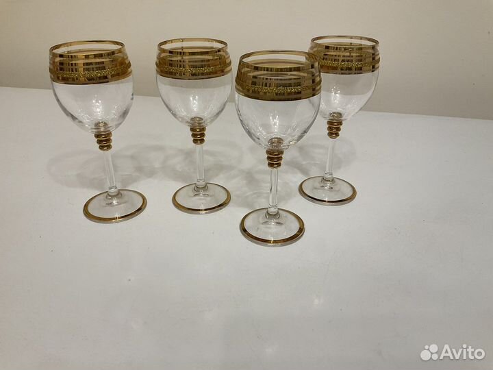 Бокалы для вина