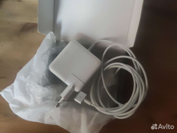 Блок питания macbook