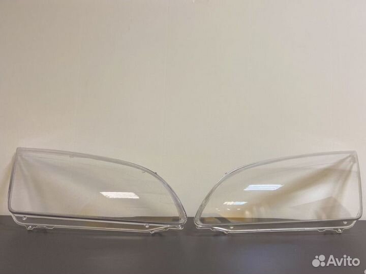 Стекло фары Форд Фокус/ Ford Focus