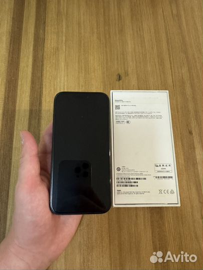 iPhone 15 Pro, 128 ГБ