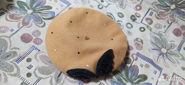 Берет женский новый