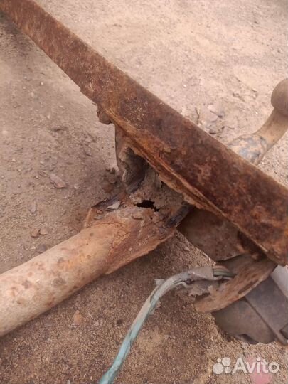 Фаркоп с ваз 2114